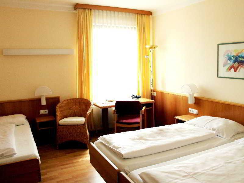 Reinisch - Near Vienna Airport Schwechat