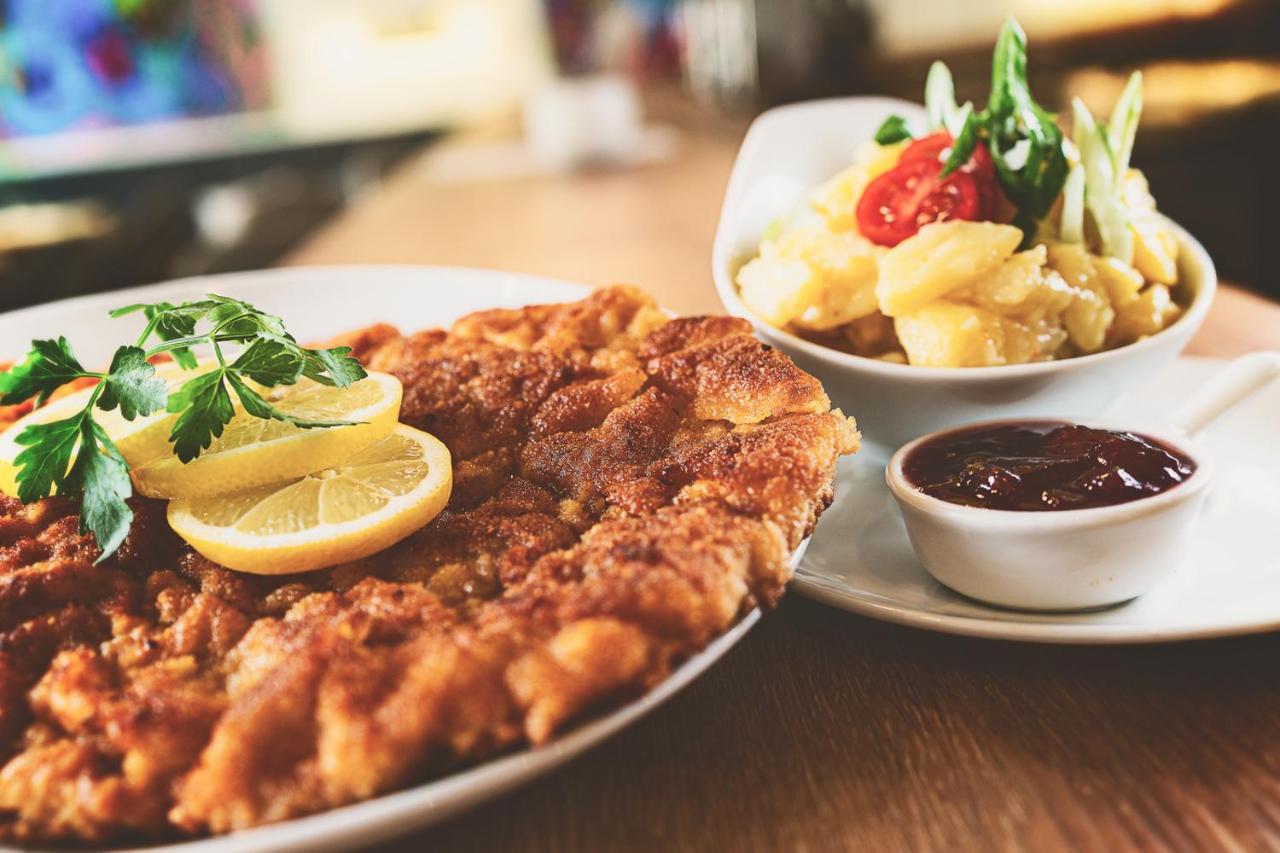 Reinisch - Near Vienna Airport Schwechat