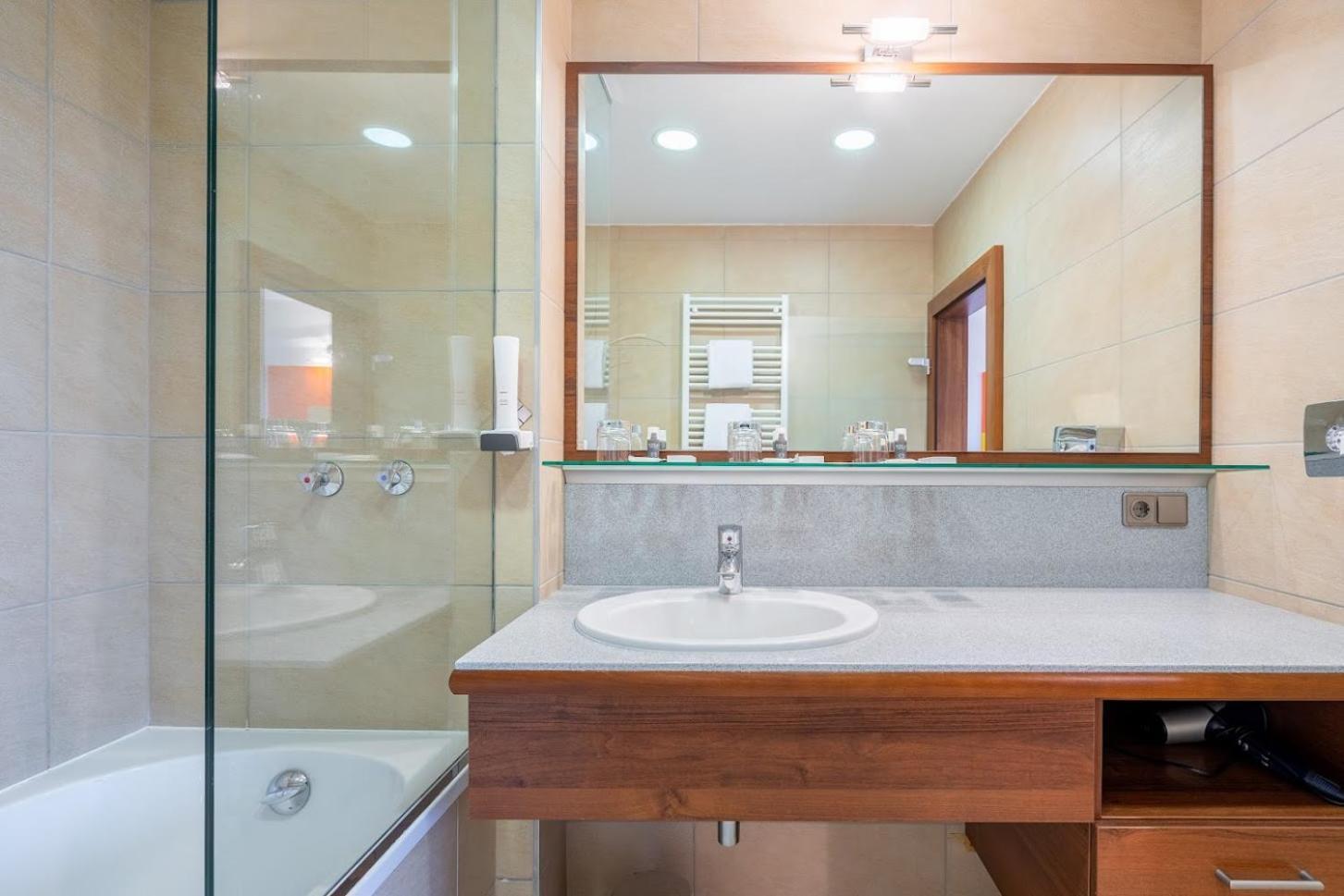Reinisch Business Hotel 4*