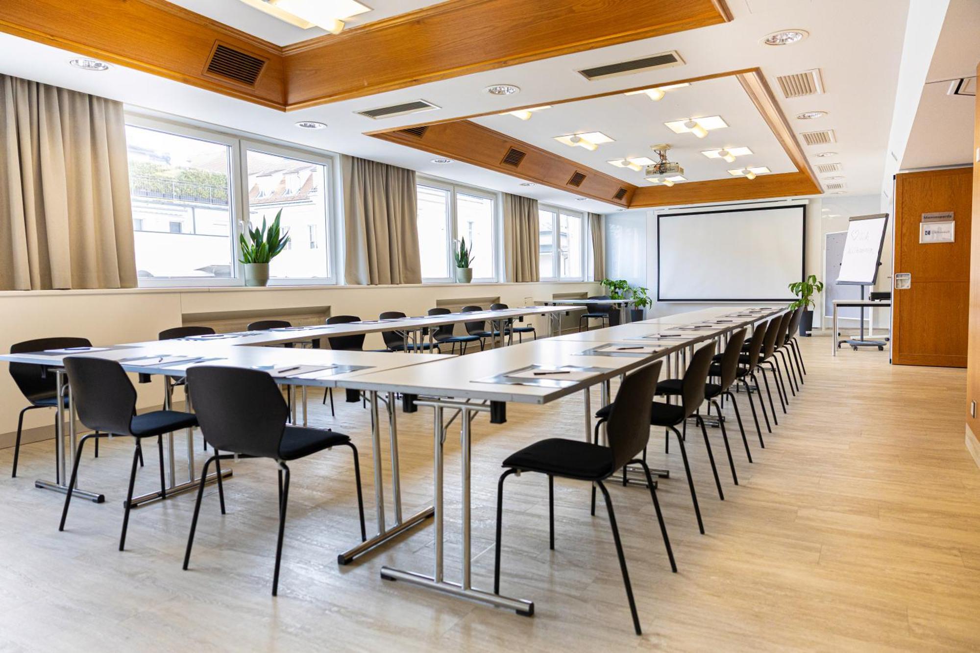 Hotel Reinisch - Near Vienna Airport 4*